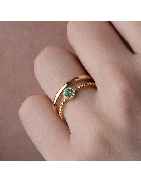 Anillo Esmeralda y Diamantes: Un Toque de Elegancia para tu Día a Día