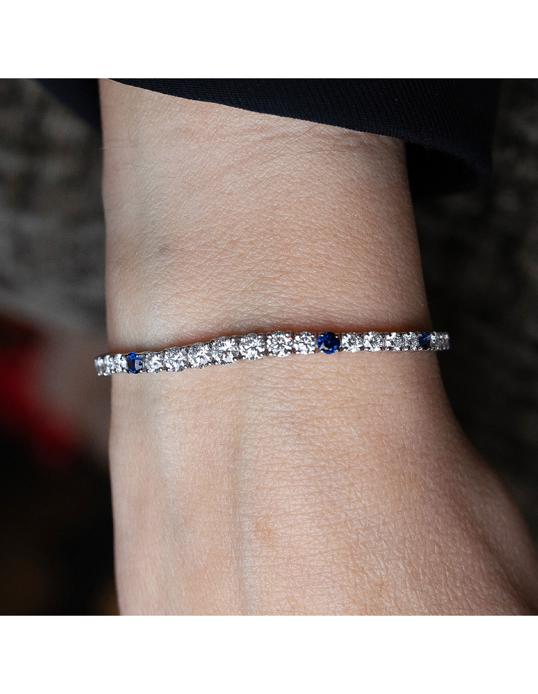 ETERNAL SHINE: RIVIERA WHITE GOLD BRACELET WITH DIAMONDS AND SAPPHIRES