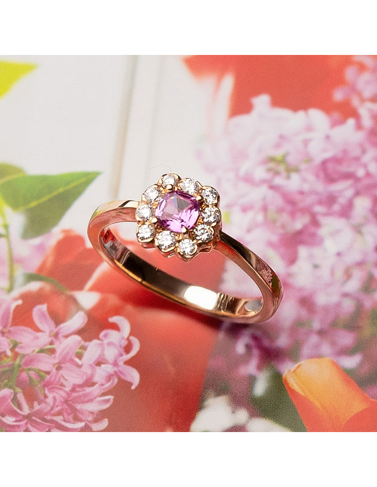 Anillo de Zafiro Rosa y Diamantes: Elegancia atemporal en oro rosa