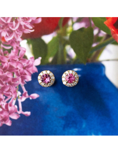 Ruby and diamond earrings: Fire and elegance for your style