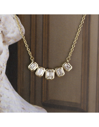 RADIANT NECKLACE: A TOUCH OF SOPHISTICATION AND ELEGANCE